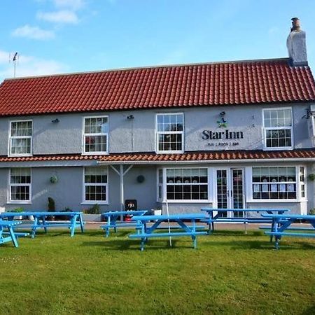 The Star Inn Weaverthorpe Bagian luar foto